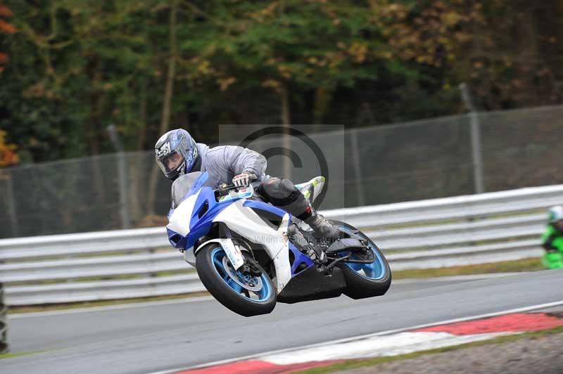 Motorcycle action photographs;Trackday digital images;event digital images;eventdigitalimages;no limits trackday;oulton park;oulton park circuit cheshire;oulton park photographs;peter wileman photography;trackday;trackday photos