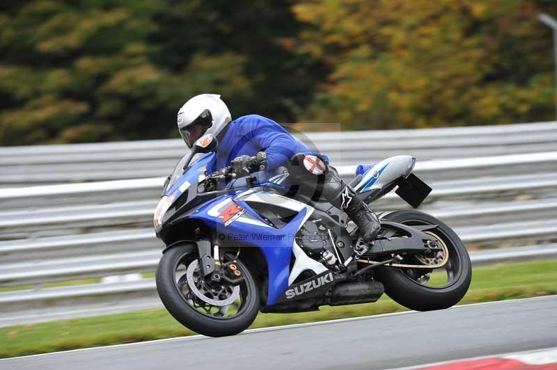 Motorcycle action photographs;Trackday digital images;event digital images;eventdigitalimages;no limits trackday;oulton park;oulton park circuit cheshire;oulton park photographs;peter wileman photography;trackday;trackday photos