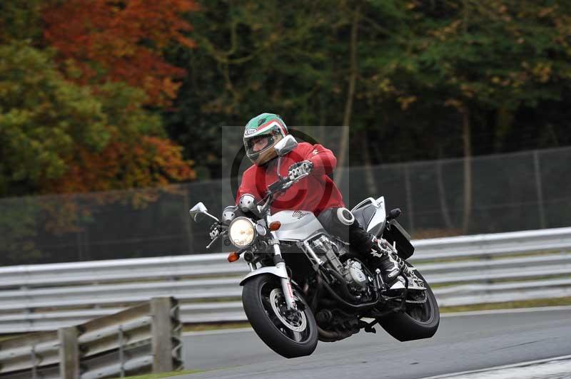 Motorcycle action photographs;Trackday digital images;event digital images;eventdigitalimages;no limits trackday;oulton park;oulton park circuit cheshire;oulton park photographs;peter wileman photography;trackday;trackday photos