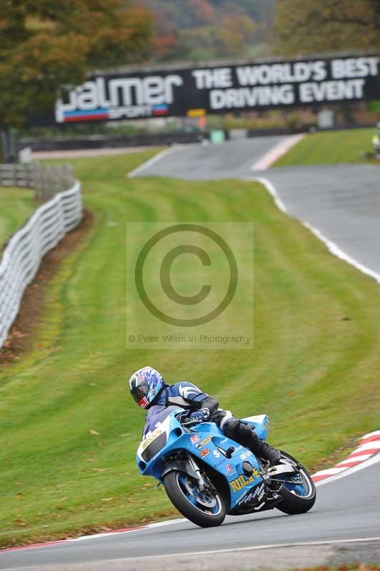 Motorcycle action photographs;Trackday digital images;event digital images;eventdigitalimages;no limits trackday;oulton park;oulton park circuit cheshire;oulton park photographs;peter wileman photography;trackday;trackday photos