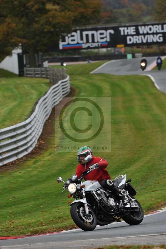 Motorcycle action photographs;Trackday digital images;event digital images;eventdigitalimages;no limits trackday;oulton park;oulton park circuit cheshire;oulton park photographs;peter wileman photography;trackday;trackday photos