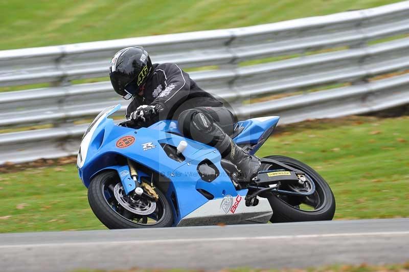 Motorcycle action photographs;Trackday digital images;event digital images;eventdigitalimages;no limits trackday;oulton park;oulton park circuit cheshire;oulton park photographs;peter wileman photography;trackday;trackday photos