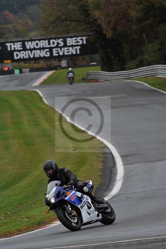 Motorcycle action photographs;Trackday digital images;event digital images;eventdigitalimages;no limits trackday;oulton park;oulton park circuit cheshire;oulton park photographs;peter wileman photography;trackday;trackday photos