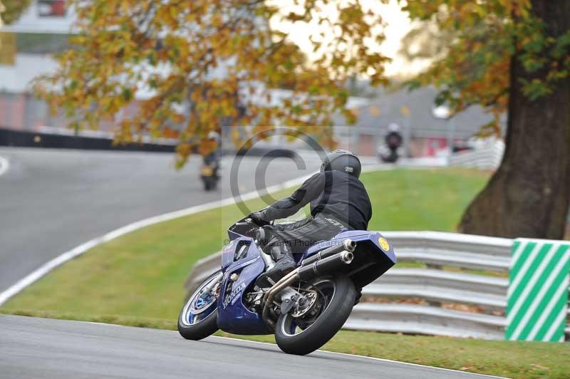 Motorcycle action photographs;Trackday digital images;event digital images;eventdigitalimages;no limits trackday;oulton park;oulton park circuit cheshire;oulton park photographs;peter wileman photography;trackday;trackday photos