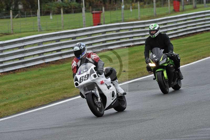Motorcycle action photographs;Trackday digital images;event digital images;eventdigitalimages;no limits trackday;oulton park;oulton park circuit cheshire;oulton park photographs;peter wileman photography;trackday;trackday photos