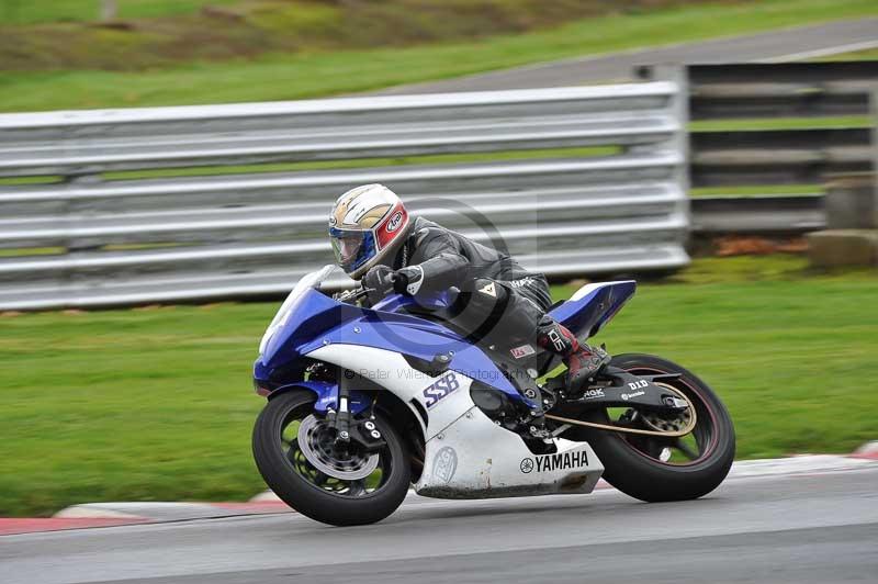 Motorcycle action photographs;Trackday digital images;event digital images;eventdigitalimages;no limits trackday;oulton park;oulton park circuit cheshire;oulton park photographs;peter wileman photography;trackday;trackday photos
