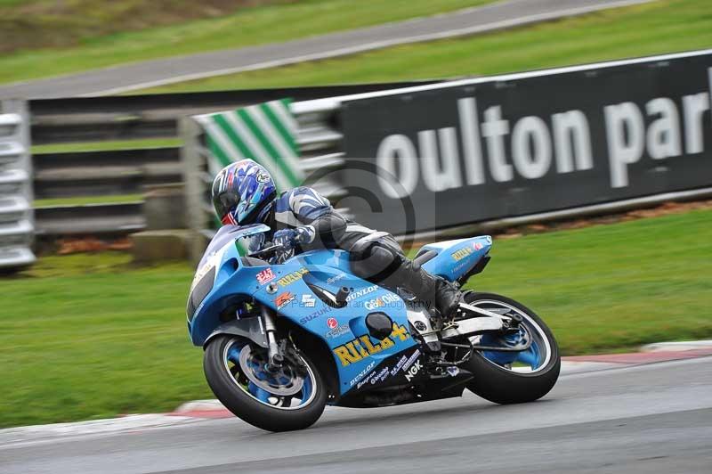 Motorcycle action photographs;Trackday digital images;event digital images;eventdigitalimages;no limits trackday;oulton park;oulton park circuit cheshire;oulton park photographs;peter wileman photography;trackday;trackday photos