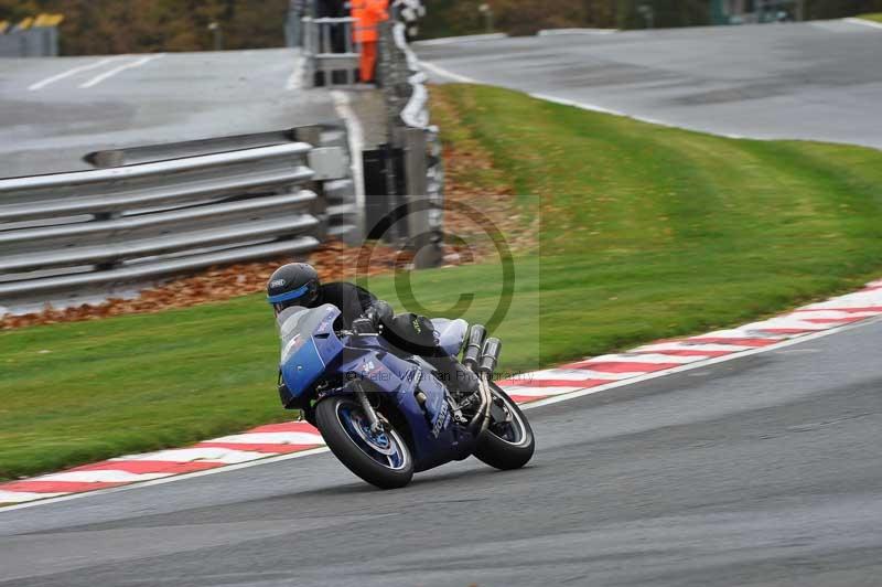 Motorcycle action photographs;Trackday digital images;event digital images;eventdigitalimages;no limits trackday;oulton park;oulton park circuit cheshire;oulton park photographs;peter wileman photography;trackday;trackday photos