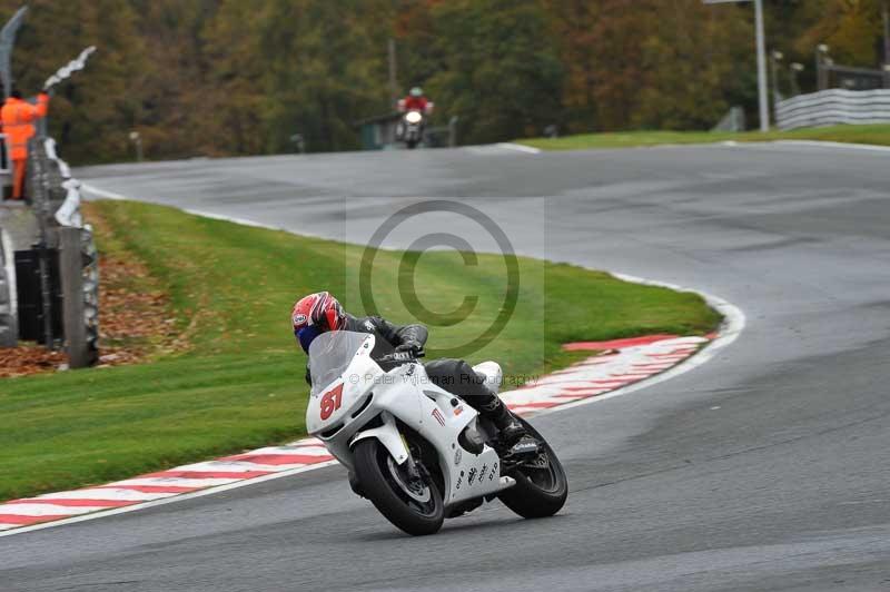 Motorcycle action photographs;Trackday digital images;event digital images;eventdigitalimages;no limits trackday;oulton park;oulton park circuit cheshire;oulton park photographs;peter wileman photography;trackday;trackday photos