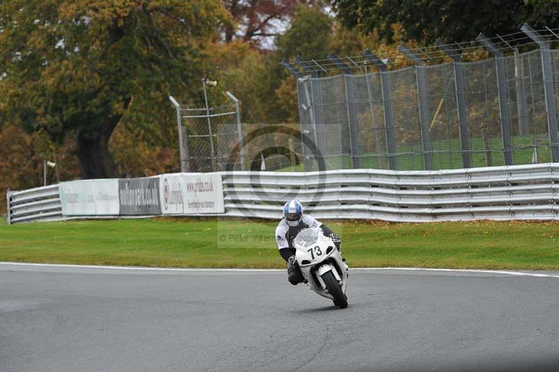 Motorcycle action photographs;Trackday digital images;event digital images;eventdigitalimages;no limits trackday;oulton park;oulton park circuit cheshire;oulton park photographs;peter wileman photography;trackday;trackday photos