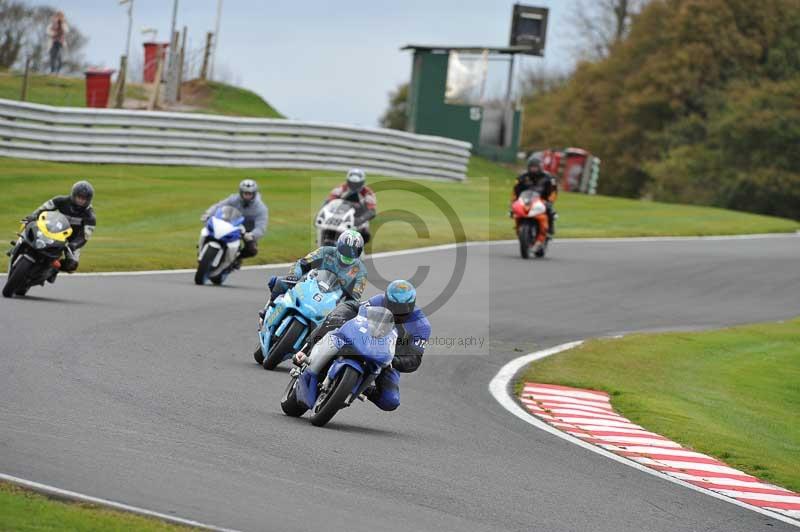 Motorcycle action photographs;Trackday digital images;event digital images;eventdigitalimages;no limits trackday;oulton park;oulton park circuit cheshire;oulton park photographs;peter wileman photography;trackday;trackday photos
