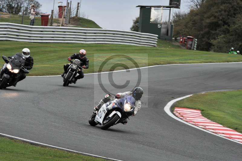 Motorcycle action photographs;Trackday digital images;event digital images;eventdigitalimages;no limits trackday;oulton park;oulton park circuit cheshire;oulton park photographs;peter wileman photography;trackday;trackday photos