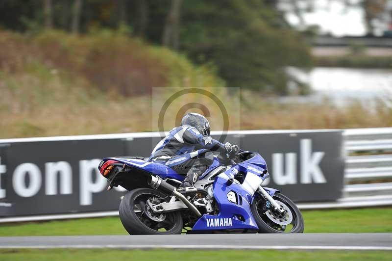 Motorcycle action photographs;Trackday digital images;event digital images;eventdigitalimages;no limits trackday;oulton park;oulton park circuit cheshire;oulton park photographs;peter wileman photography;trackday;trackday photos
