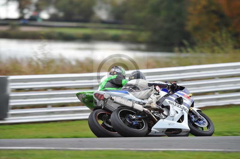 Motorcycle action photographs;Trackday digital images;event digital images;eventdigitalimages;no limits trackday;oulton park;oulton park circuit cheshire;oulton park photographs;peter wileman photography;trackday;trackday photos