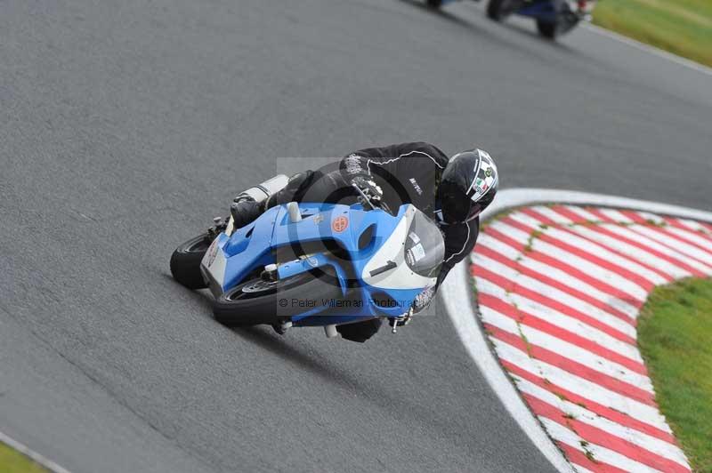 Motorcycle action photographs;Trackday digital images;event digital images;eventdigitalimages;no limits trackday;oulton park;oulton park circuit cheshire;oulton park photographs;peter wileman photography;trackday;trackday photos
