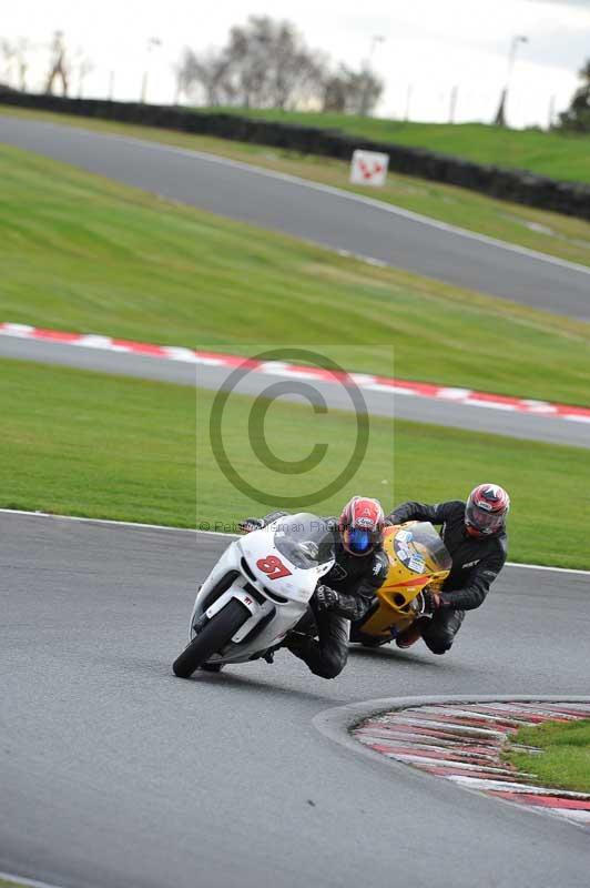 Motorcycle action photographs;Trackday digital images;event digital images;eventdigitalimages;no limits trackday;oulton park;oulton park circuit cheshire;oulton park photographs;peter wileman photography;trackday;trackday photos