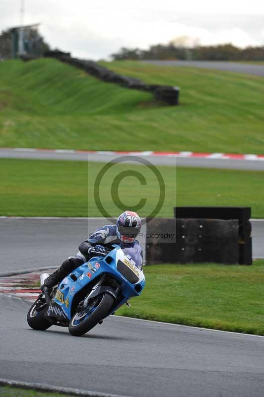 Motorcycle action photographs;Trackday digital images;event digital images;eventdigitalimages;no limits trackday;oulton park;oulton park circuit cheshire;oulton park photographs;peter wileman photography;trackday;trackday photos