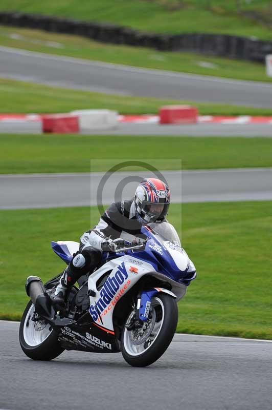 Motorcycle action photographs;Trackday digital images;event digital images;eventdigitalimages;no limits trackday;oulton park;oulton park circuit cheshire;oulton park photographs;peter wileman photography;trackday;trackday photos