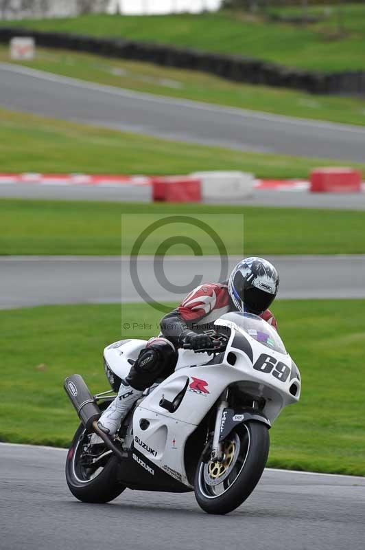 Motorcycle action photographs;Trackday digital images;event digital images;eventdigitalimages;no limits trackday;oulton park;oulton park circuit cheshire;oulton park photographs;peter wileman photography;trackday;trackday photos