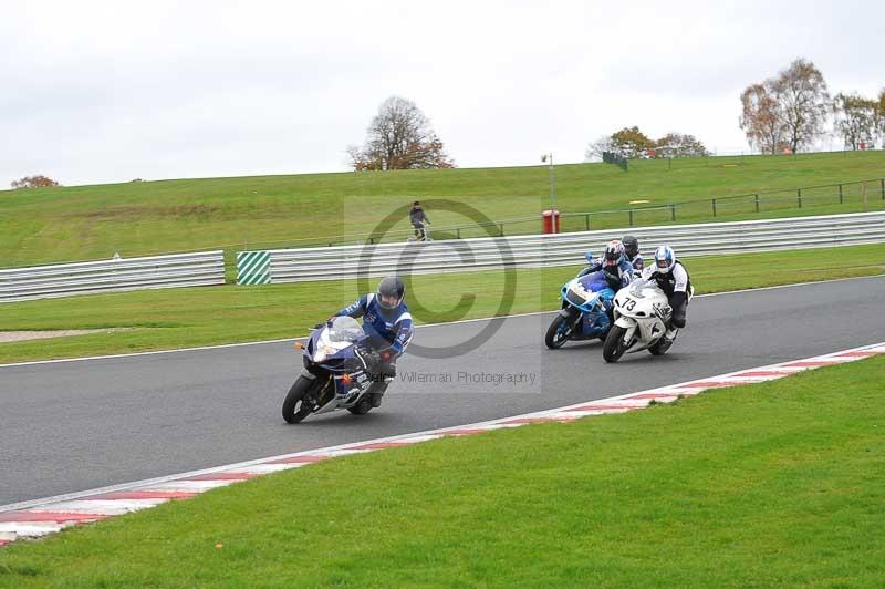 Motorcycle action photographs;Trackday digital images;event digital images;eventdigitalimages;no limits trackday;oulton park;oulton park circuit cheshire;oulton park photographs;peter wileman photography;trackday;trackday photos
