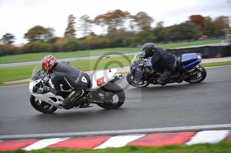 Motorcycle action photographs;Trackday digital images;event digital images;eventdigitalimages;no limits trackday;oulton park;oulton park circuit cheshire;oulton park photographs;peter wileman photography;trackday;trackday photos