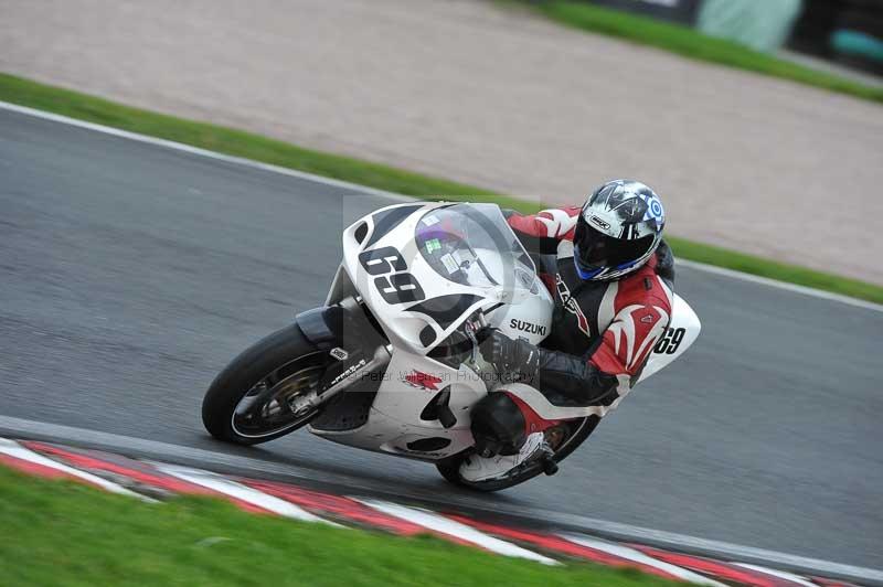 Motorcycle action photographs;Trackday digital images;event digital images;eventdigitalimages;no limits trackday;oulton park;oulton park circuit cheshire;oulton park photographs;peter wileman photography;trackday;trackday photos