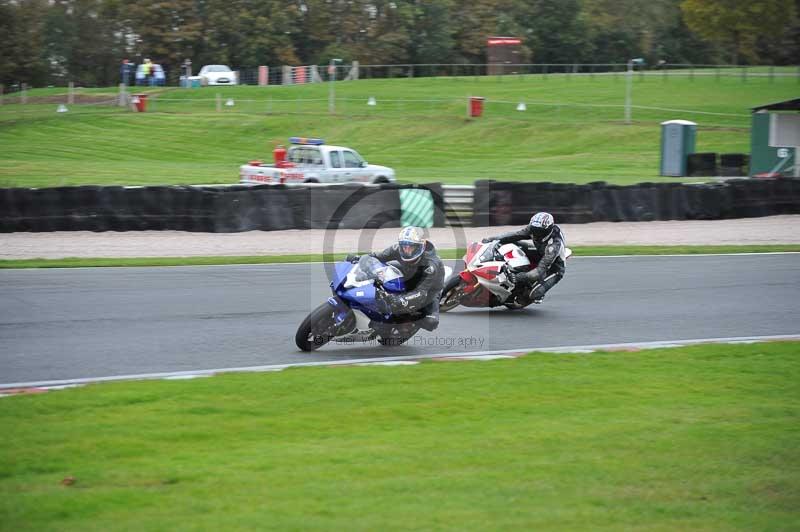 Motorcycle action photographs;Trackday digital images;event digital images;eventdigitalimages;no limits trackday;oulton park;oulton park circuit cheshire;oulton park photographs;peter wileman photography;trackday;trackday photos