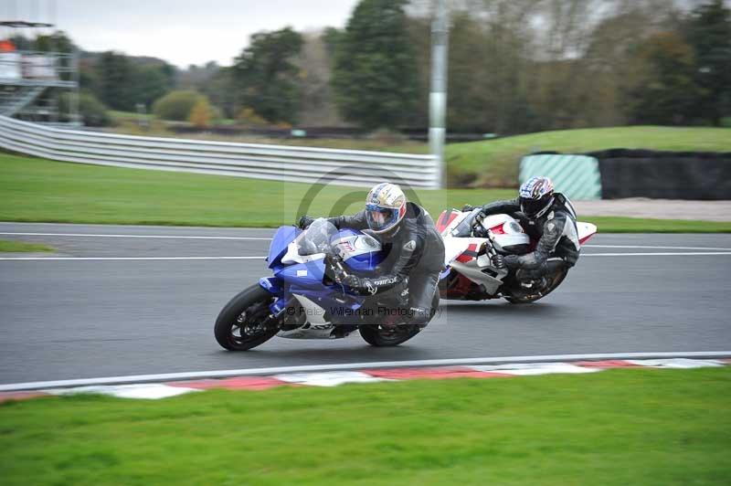 Motorcycle action photographs;Trackday digital images;event digital images;eventdigitalimages;no limits trackday;oulton park;oulton park circuit cheshire;oulton park photographs;peter wileman photography;trackday;trackday photos
