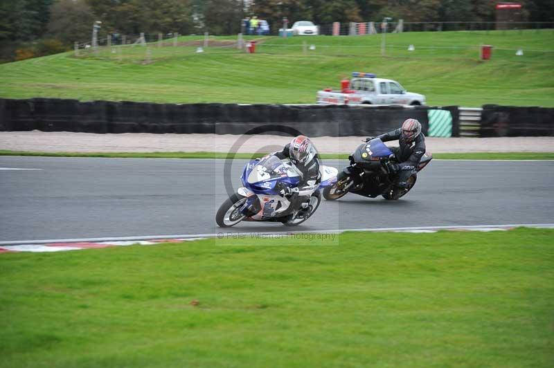 Motorcycle action photographs;Trackday digital images;event digital images;eventdigitalimages;no limits trackday;oulton park;oulton park circuit cheshire;oulton park photographs;peter wileman photography;trackday;trackday photos