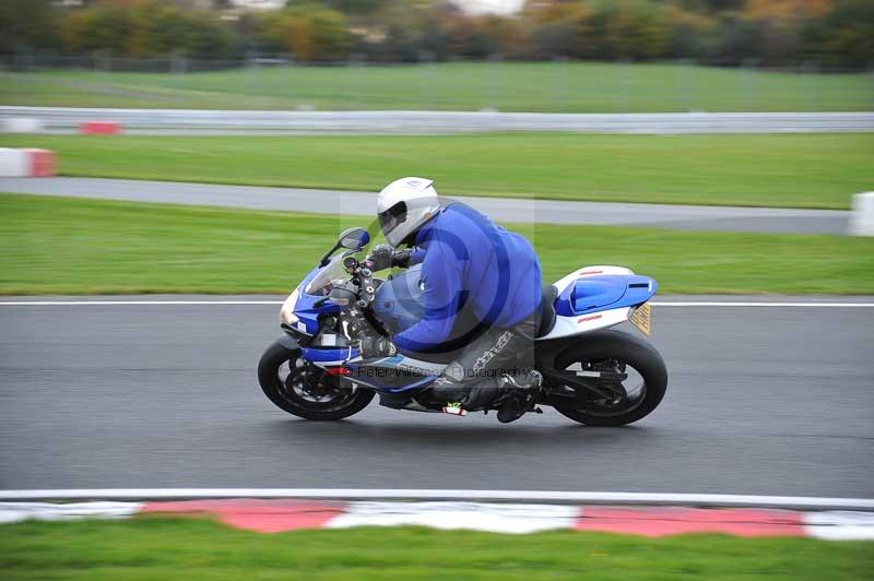 Motorcycle action photographs;Trackday digital images;event digital images;eventdigitalimages;no limits trackday;oulton park;oulton park circuit cheshire;oulton park photographs;peter wileman photography;trackday;trackday photos