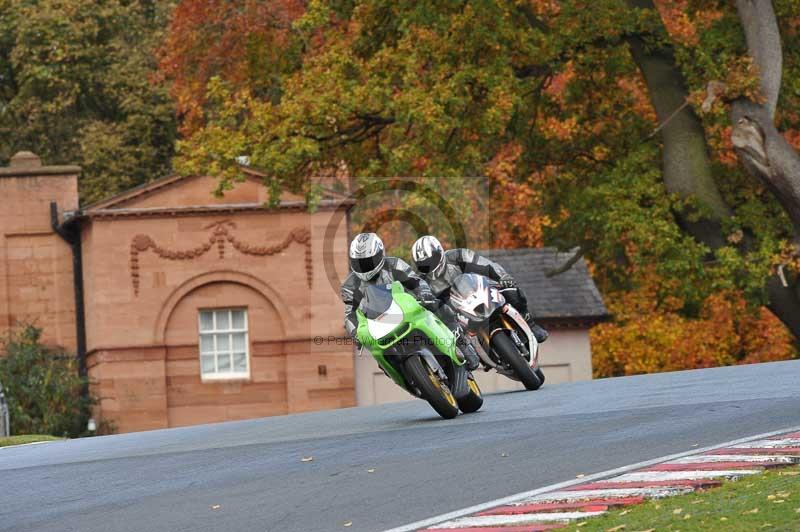 Motorcycle action photographs;Trackday digital images;event digital images;eventdigitalimages;no limits trackday;oulton park;oulton park circuit cheshire;oulton park photographs;peter wileman photography;trackday;trackday photos