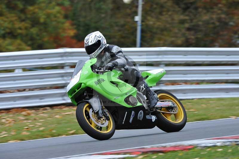 Motorcycle action photographs;Trackday digital images;event digital images;eventdigitalimages;no limits trackday;oulton park;oulton park circuit cheshire;oulton park photographs;peter wileman photography;trackday;trackday photos