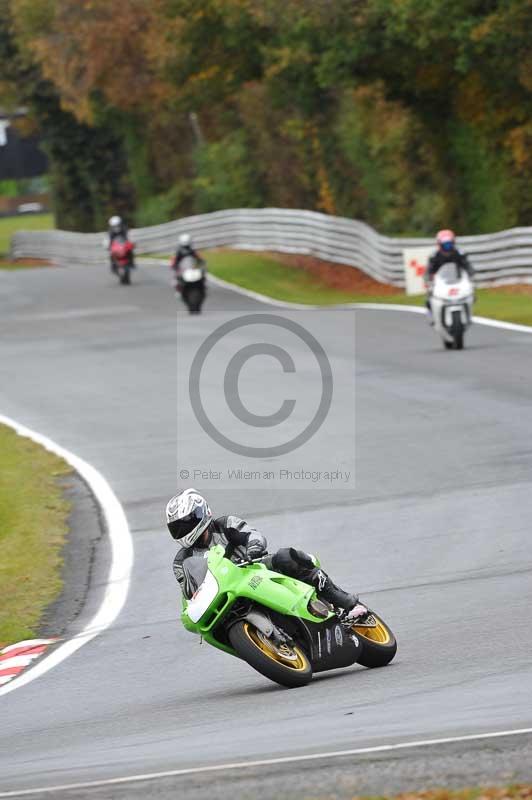 Motorcycle action photographs;Trackday digital images;event digital images;eventdigitalimages;no limits trackday;oulton park;oulton park circuit cheshire;oulton park photographs;peter wileman photography;trackday;trackday photos