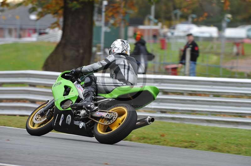 Motorcycle action photographs;Trackday digital images;event digital images;eventdigitalimages;no limits trackday;oulton park;oulton park circuit cheshire;oulton park photographs;peter wileman photography;trackday;trackday photos
