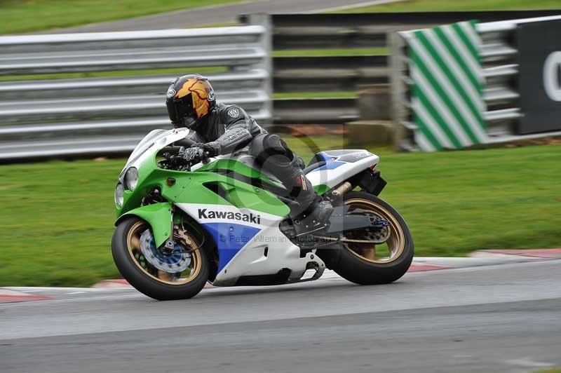 Motorcycle action photographs;Trackday digital images;event digital images;eventdigitalimages;no limits trackday;oulton park;oulton park circuit cheshire;oulton park photographs;peter wileman photography;trackday;trackday photos