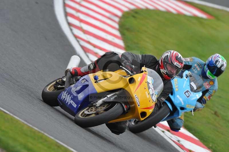 Motorcycle action photographs;Trackday digital images;event digital images;eventdigitalimages;no limits trackday;oulton park;oulton park circuit cheshire;oulton park photographs;peter wileman photography;trackday;trackday photos