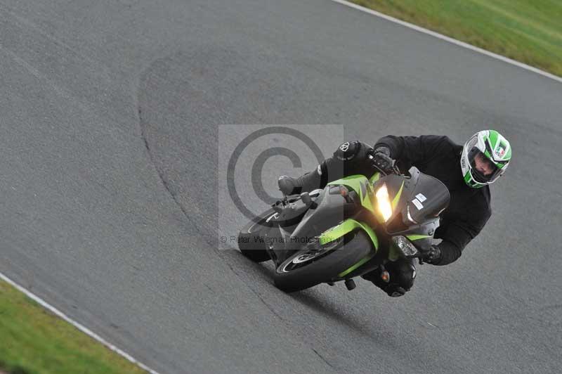 Motorcycle action photographs;Trackday digital images;event digital images;eventdigitalimages;no limits trackday;oulton park;oulton park circuit cheshire;oulton park photographs;peter wileman photography;trackday;trackday photos