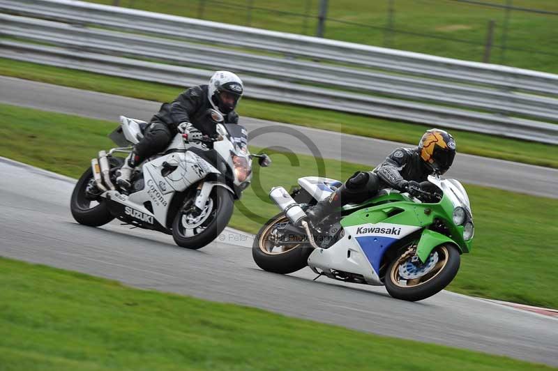 Motorcycle action photographs;Trackday digital images;event digital images;eventdigitalimages;no limits trackday;oulton park;oulton park circuit cheshire;oulton park photographs;peter wileman photography;trackday;trackday photos