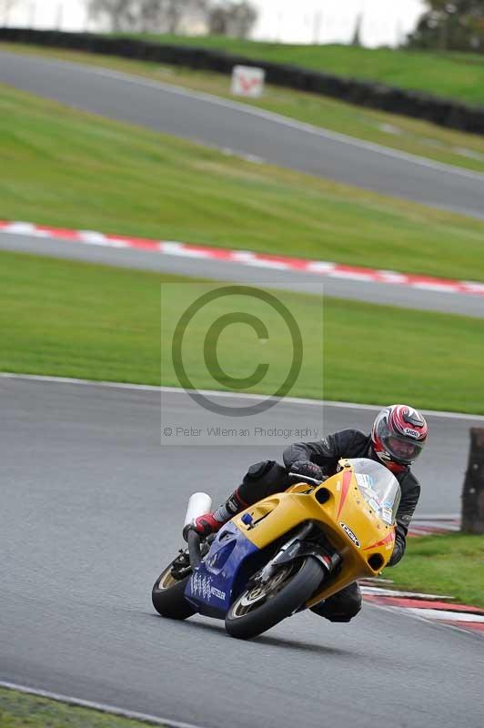 Motorcycle action photographs;Trackday digital images;event digital images;eventdigitalimages;no limits trackday;oulton park;oulton park circuit cheshire;oulton park photographs;peter wileman photography;trackday;trackday photos