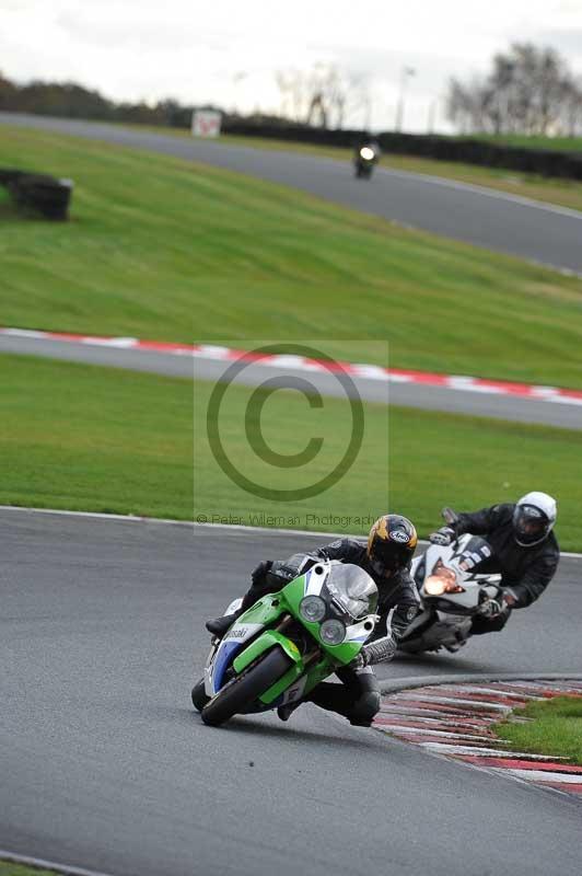 Motorcycle action photographs;Trackday digital images;event digital images;eventdigitalimages;no limits trackday;oulton park;oulton park circuit cheshire;oulton park photographs;peter wileman photography;trackday;trackday photos