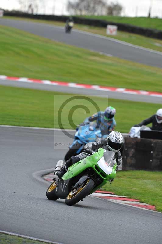 Motorcycle action photographs;Trackday digital images;event digital images;eventdigitalimages;no limits trackday;oulton park;oulton park circuit cheshire;oulton park photographs;peter wileman photography;trackday;trackday photos