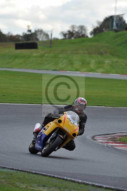 Motorcycle action photographs;Trackday digital images;event digital images;eventdigitalimages;no limits trackday;oulton park;oulton park circuit cheshire;oulton park photographs;peter wileman photography;trackday;trackday photos