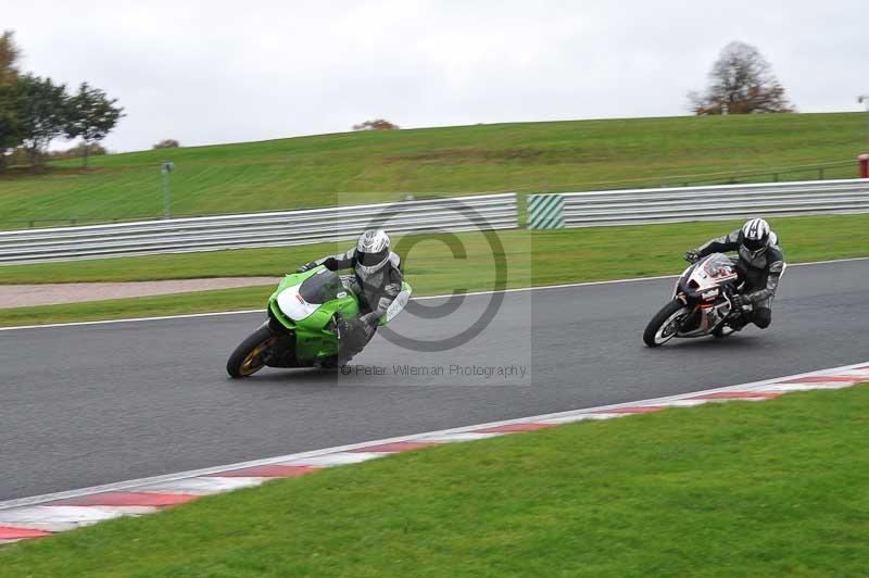 Motorcycle action photographs;Trackday digital images;event digital images;eventdigitalimages;no limits trackday;oulton park;oulton park circuit cheshire;oulton park photographs;peter wileman photography;trackday;trackday photos