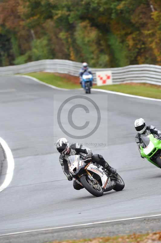 Motorcycle action photographs;Trackday digital images;event digital images;eventdigitalimages;no limits trackday;oulton park;oulton park circuit cheshire;oulton park photographs;peter wileman photography;trackday;trackday photos