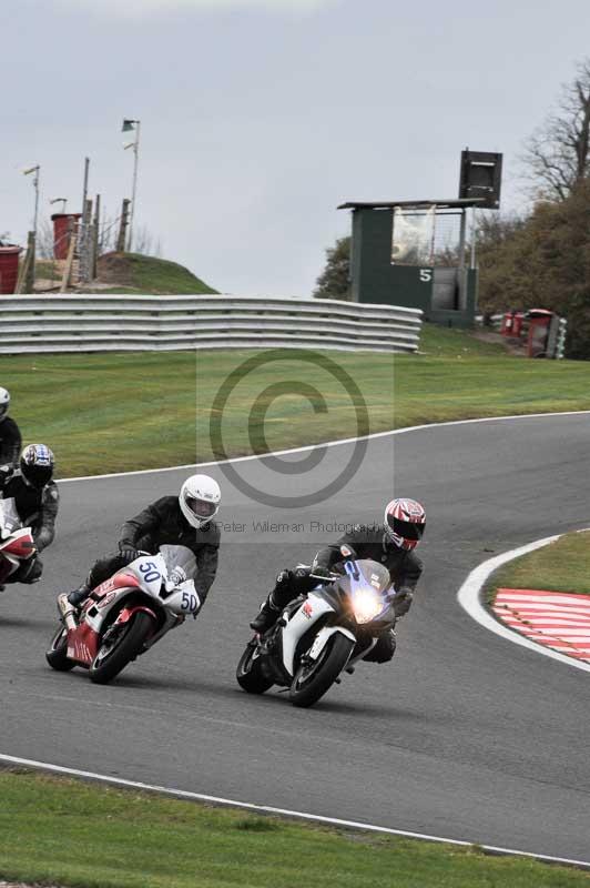 Motorcycle action photographs;Trackday digital images;event digital images;eventdigitalimages;no limits trackday;oulton park;oulton park circuit cheshire;oulton park photographs;peter wileman photography;trackday;trackday photos