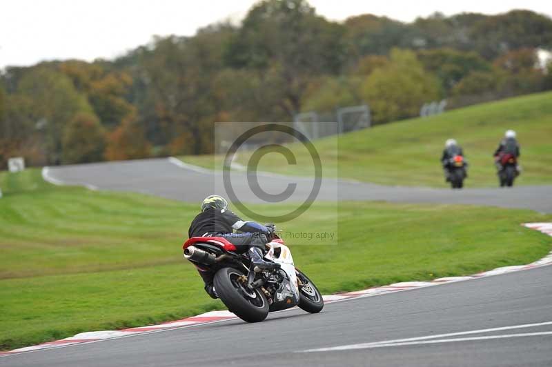 Motorcycle action photographs;Trackday digital images;event digital images;eventdigitalimages;no limits trackday;oulton park;oulton park circuit cheshire;oulton park photographs;peter wileman photography;trackday;trackday photos