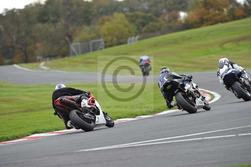 Motorcycle action photographs;Trackday digital images;event digital images;eventdigitalimages;no limits trackday;oulton park;oulton park circuit cheshire;oulton park photographs;peter wileman photography;trackday;trackday photos