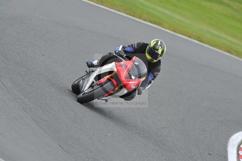 Motorcycle action photographs;Trackday digital images;event digital images;eventdigitalimages;no limits trackday;oulton park;oulton park circuit cheshire;oulton park photographs;peter wileman photography;trackday;trackday photos