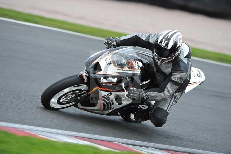 Motorcycle action photographs;Trackday digital images;event digital images;eventdigitalimages;no limits trackday;oulton park;oulton park circuit cheshire;oulton park photographs;peter wileman photography;trackday;trackday photos