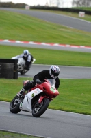 Motorcycle-action-photographs;Trackday-digital-images;event-digital-images;eventdigitalimages;no-limits-trackday;oulton-park;oulton-park-circuit-cheshire;oulton-park-photographs;peter-wileman-photography;trackday;trackday-photos